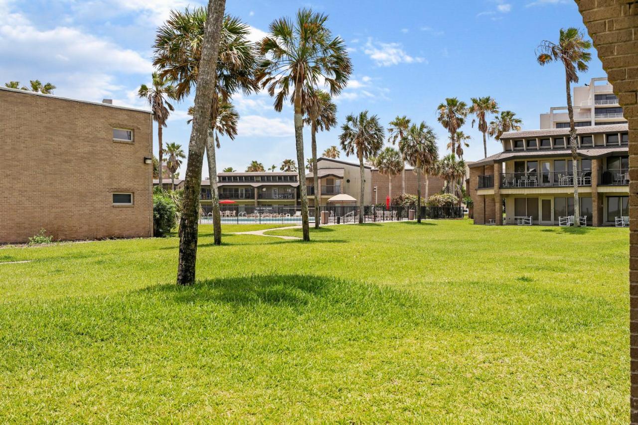 סאות' פאדרה איילנד Ground Floor Beachfront Beauty! Steps To The Beach And Pool מראה חיצוני תמונה